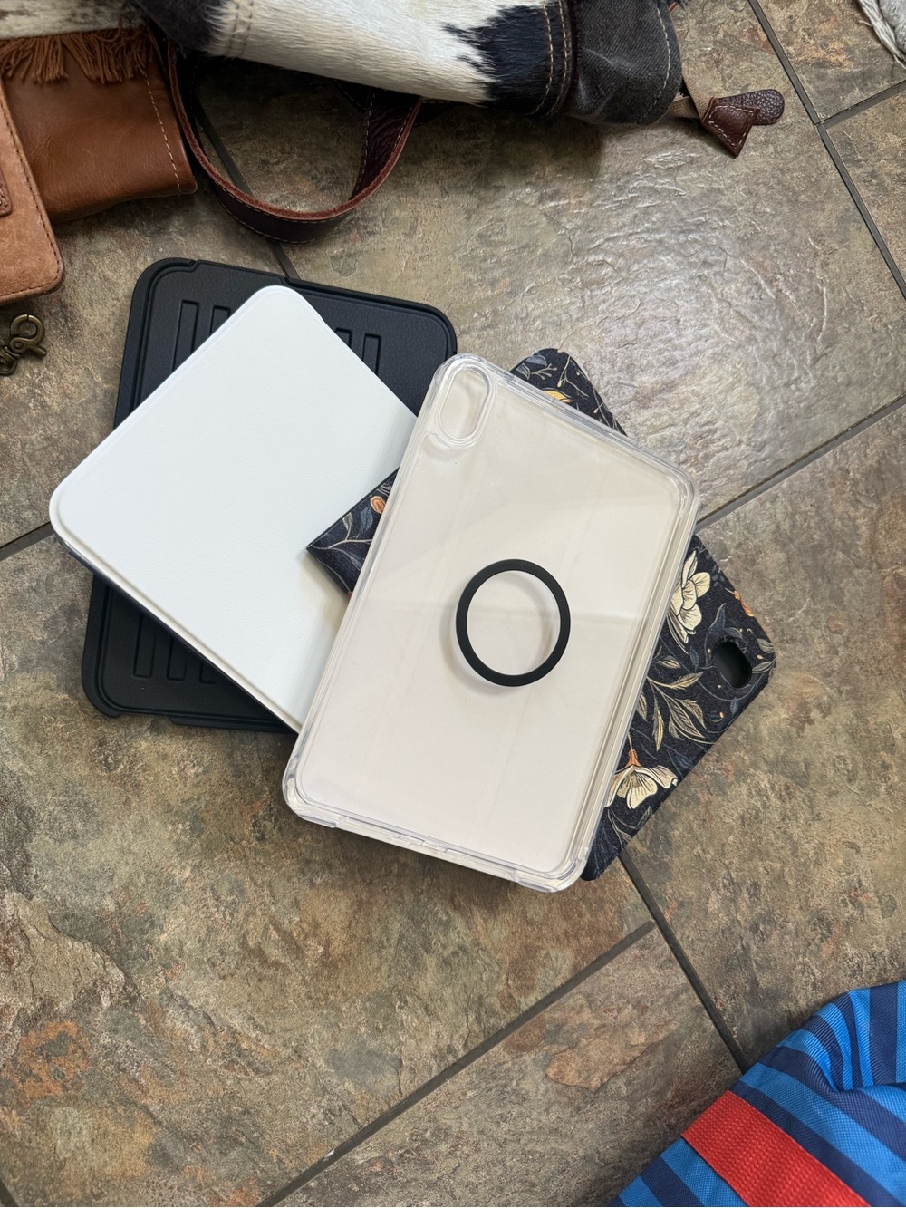 Apple Clear iPad Case with Black Ring Grip